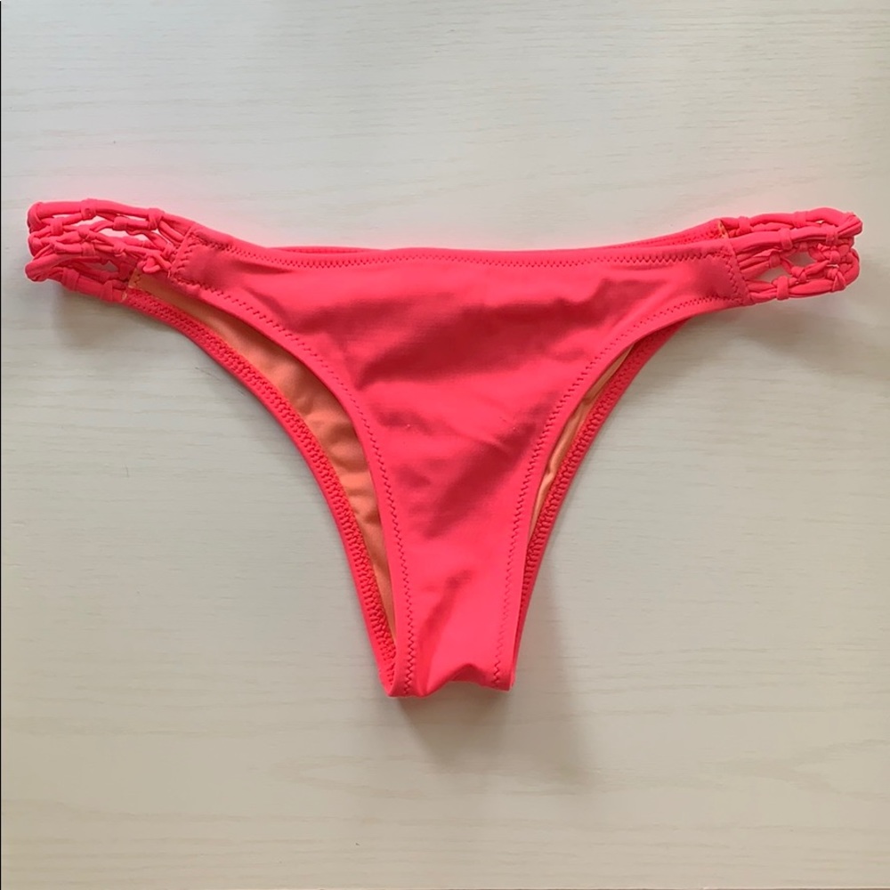 Itsy Bikini Bottom